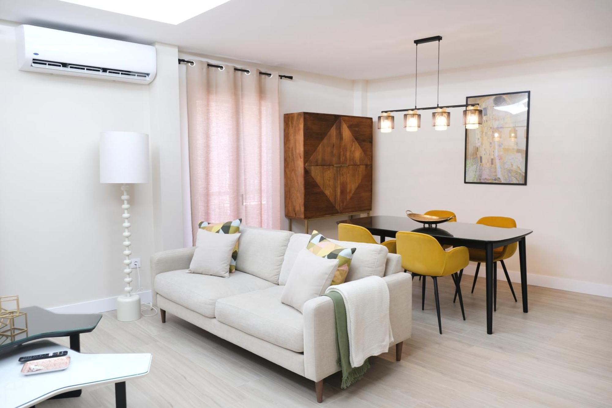 Апартаменти H2, Vivienda Turistica Хаен Екстер'єр фото